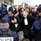 French legal aid protest goes national – and physical